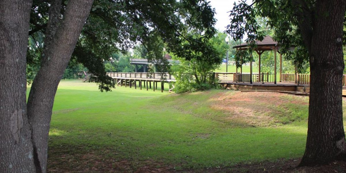 Visit San Augustin Cabin On The Bayou 3